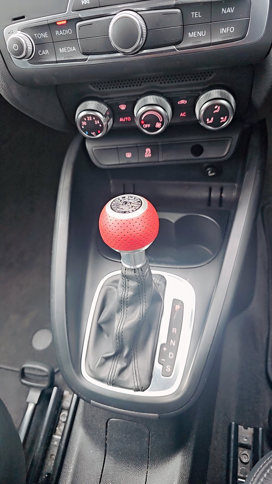 Audi A1 1.4 TFSI CoD S line S Tronic Euro 5 (s/s) 3dr