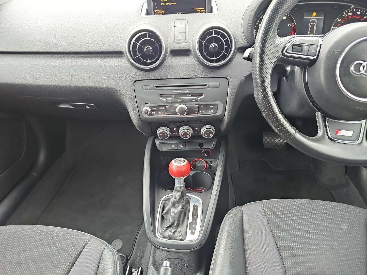 Audi A1 1.4 TFSI CoD S line S Tronic Euro 5 (s/s) 3dr