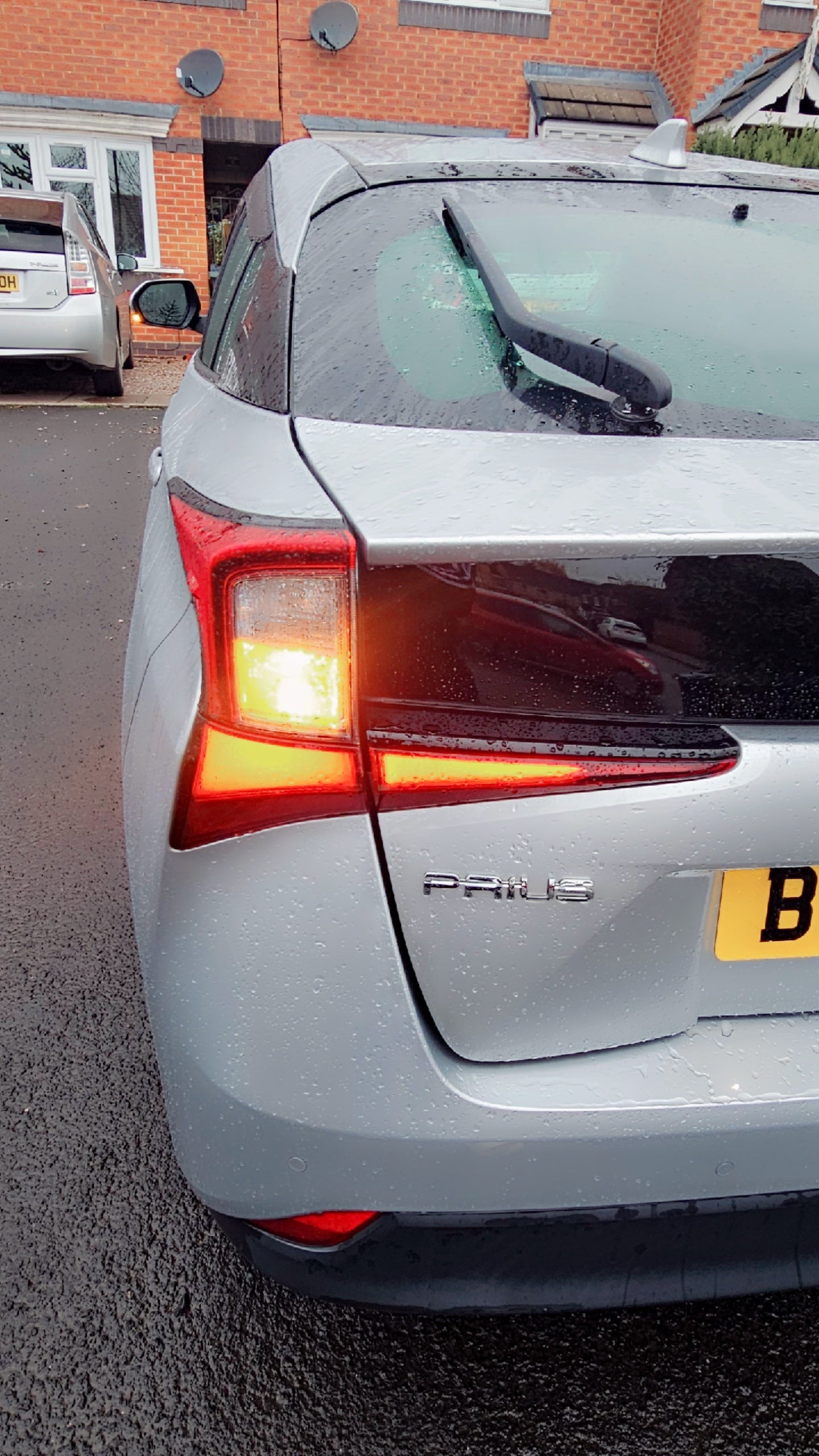 TOYOTA PRIUS 2020 HATCHBACK  ACTIVE 1.8 VVT-I CVT Hybrid EURO 6