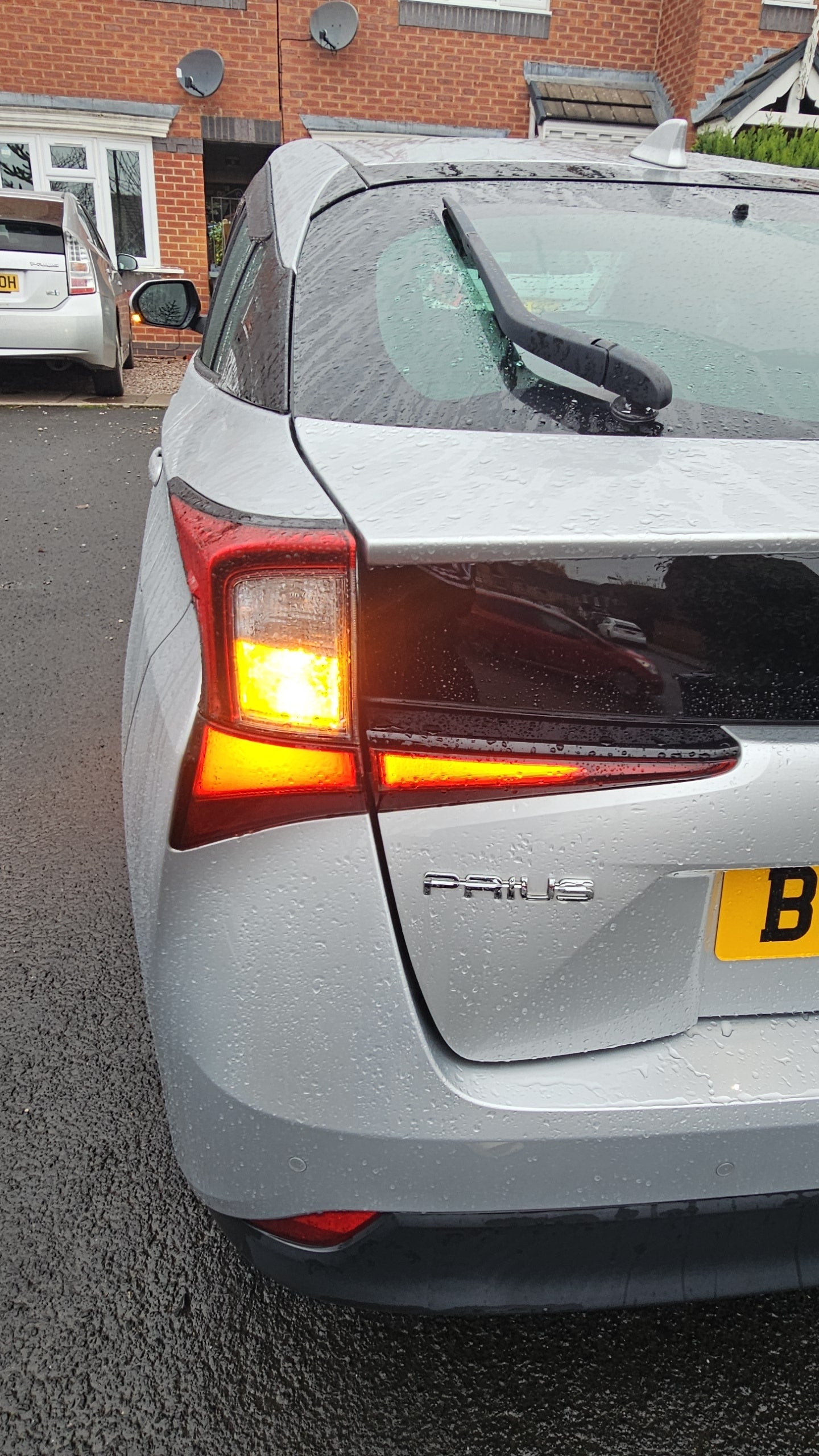 TOYOTA PRIUS 2020 HATCHBACK  ACTIVE 1.8 VVT-I CVT Hybrid EURO 6